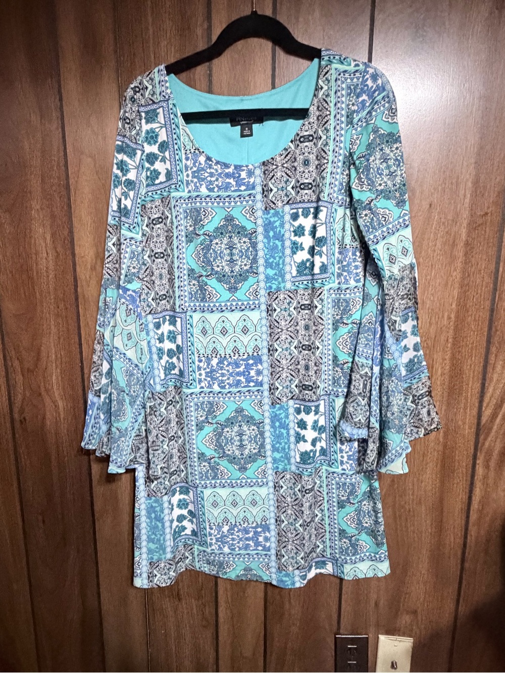 Ronni Nicole Patchwork Scoop Neck Tunic in Aqua and Teal